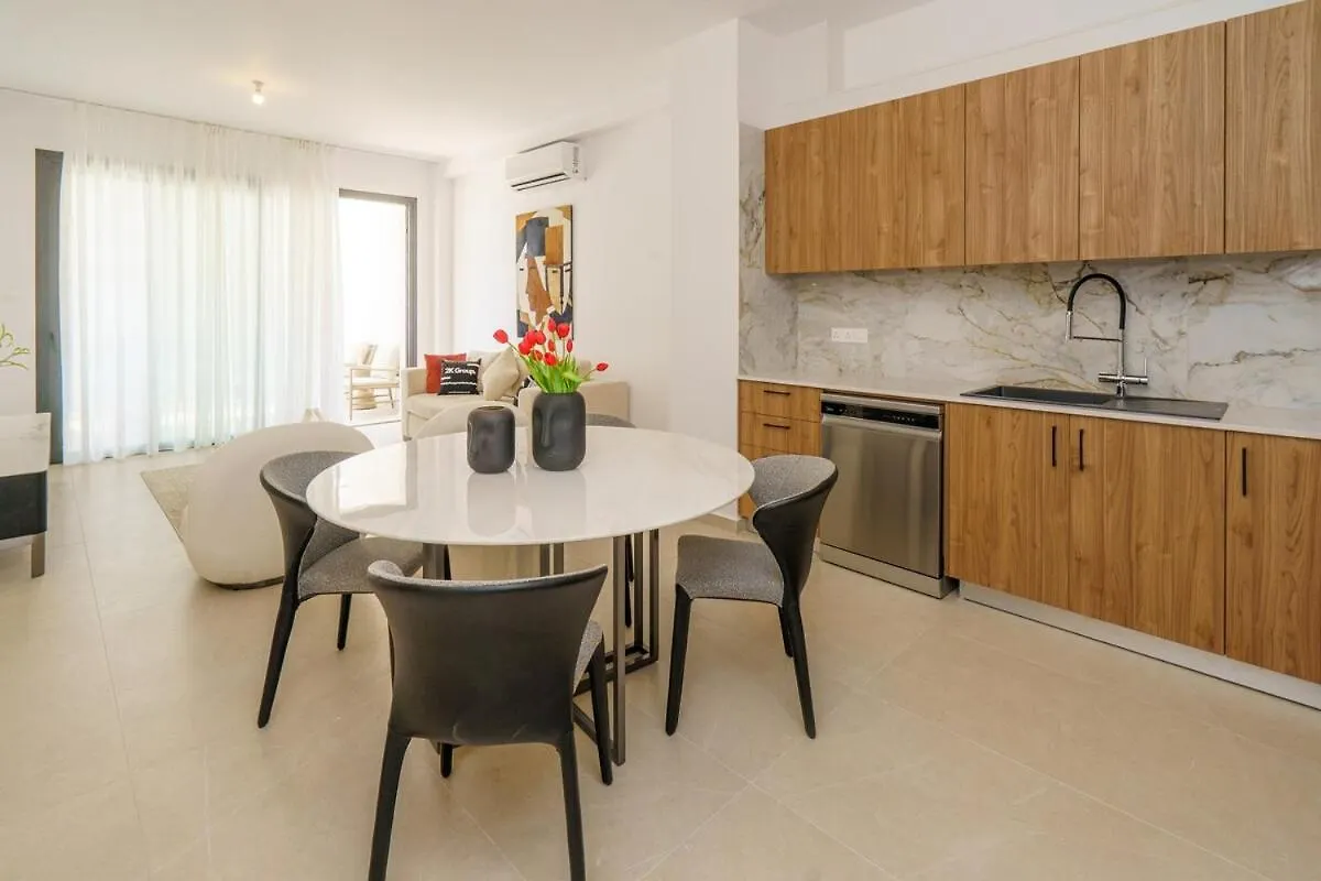 Apartment Kalamon Luxury Suite 105 With Pool Livadhia